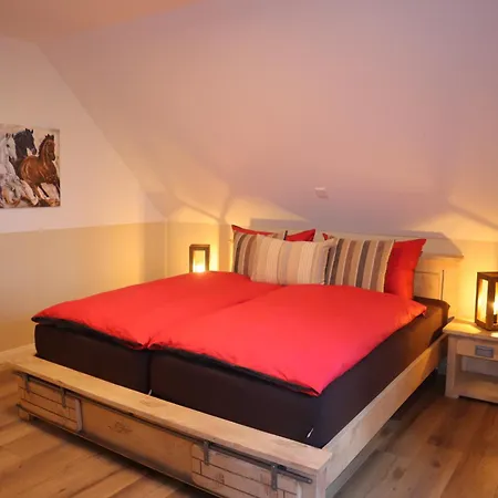 Landhuus An'n Peerhamm بيت للعطل